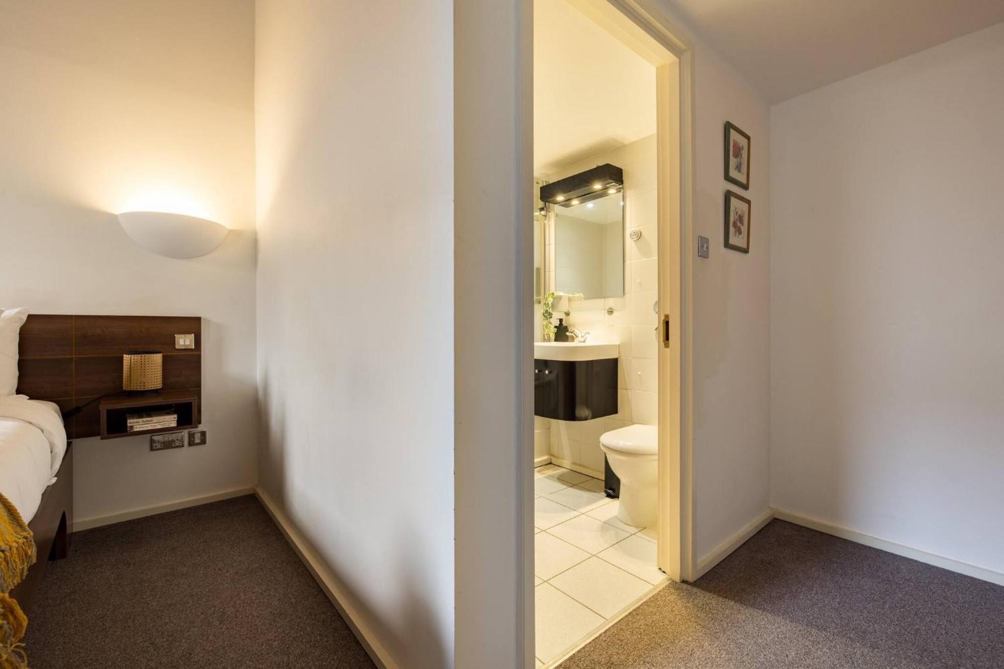 Wild Roses Serviced Apartments - Excel Warehouse 2 London Luaran gambar