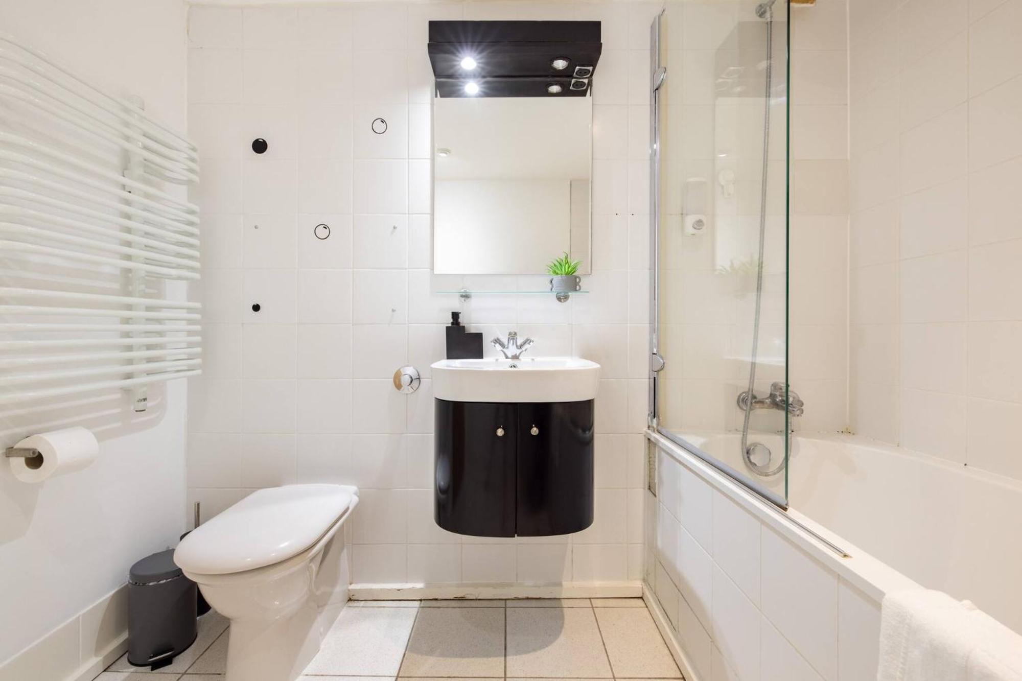 Wild Roses Serviced Apartments - Excel Warehouse 2 London Luaran gambar